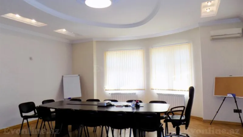 Kirayə verilir Ofis 560 m² 6-cı mikrorayon - şəkil 6