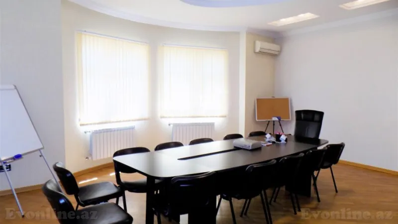 Kirayə verilir Ofis 560 m² 6-cı mikrorayon - şəkil 7