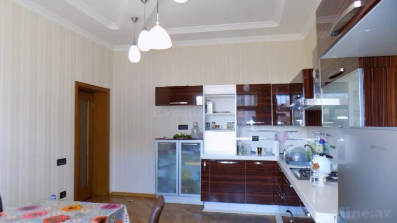 Kirayə verilir Ofis 560 m² 6-cı mikrorayon - şəkil 13