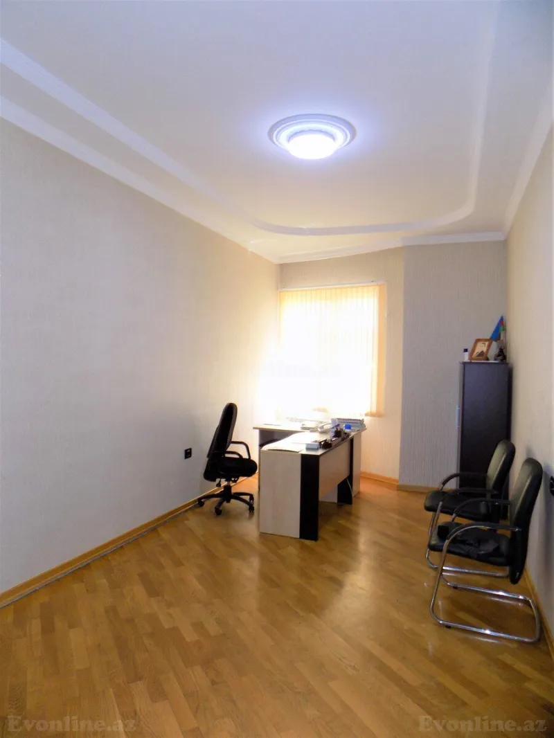 Kirayə verilir Ofis 560 m² 6-cı mikrorayon - şəkil 23