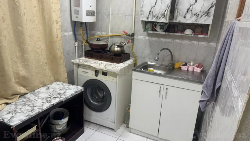 Kirayə verilir 1 otaqlı Mənzil Köhnə tikili 35 m² İnşaatçılar m. - şəkil 2
