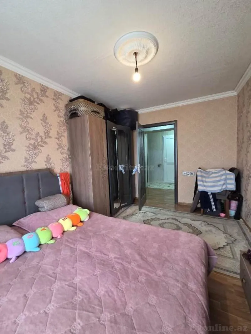 Satılır 2 otaqlı Mənzil Köhnə tikili 55 m² İnşaatçılar m. - şəkil 5