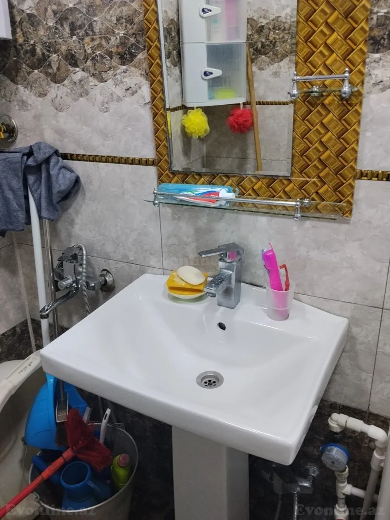 Satılır 2 otaqlı Mənzil Köhnə tikili 46 m² Sumqayıt - şəkil 4