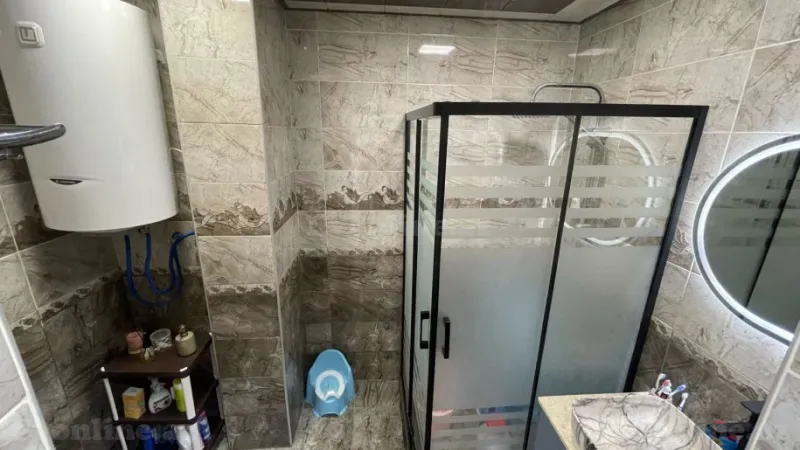 Satılır 2 otaqlı Mənzil Köhnə tikili 67 m² Suraxanı r. - şəkil 20
