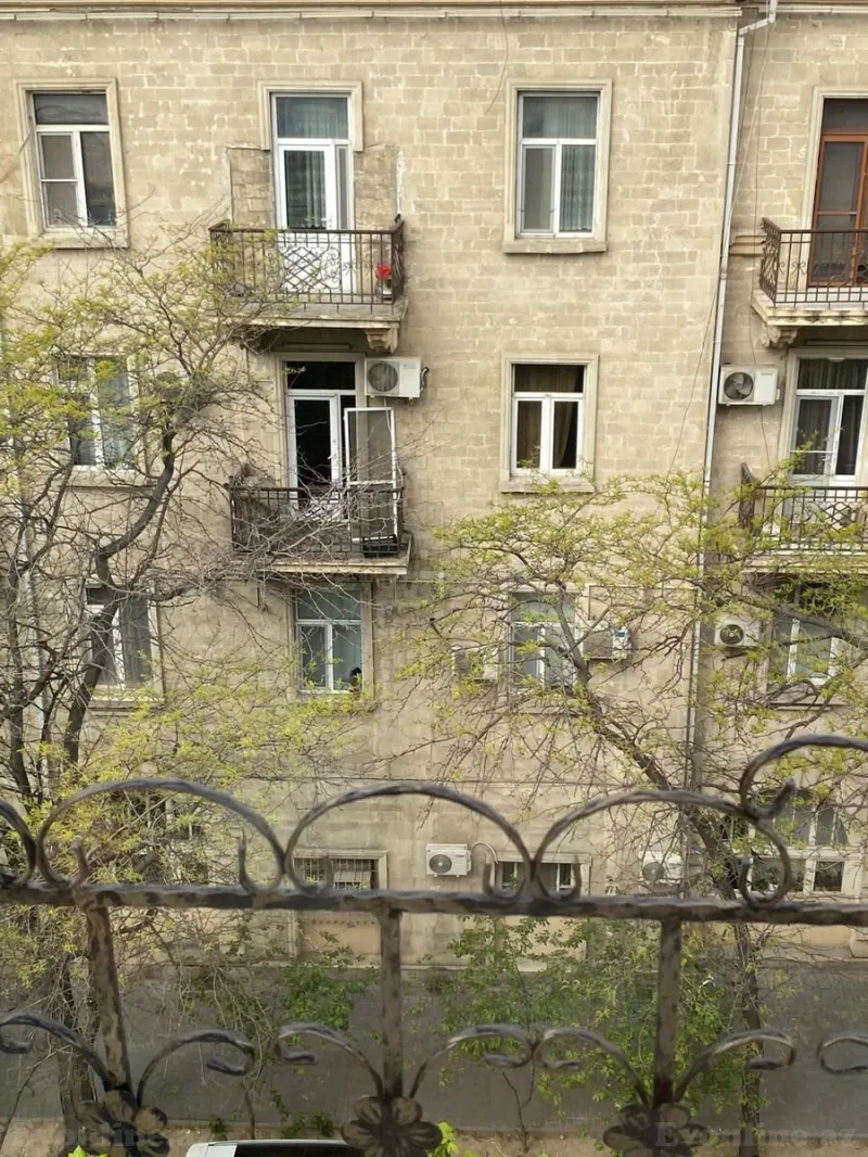 Satılır 3 otaqlı Mənzil Köhnə tikili 85 m² Kubinka - şəkil 19