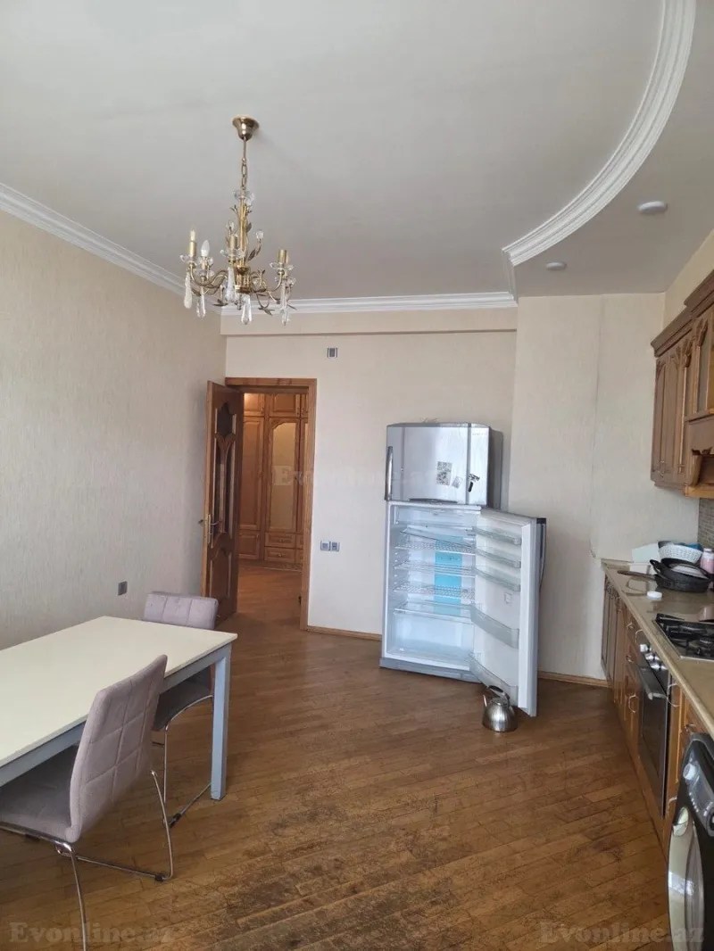 Kirayə verilir 3 otaqlı Mənzil Yeni tikili 175 m² Elmlər Akademiyası m. - şəkil 4