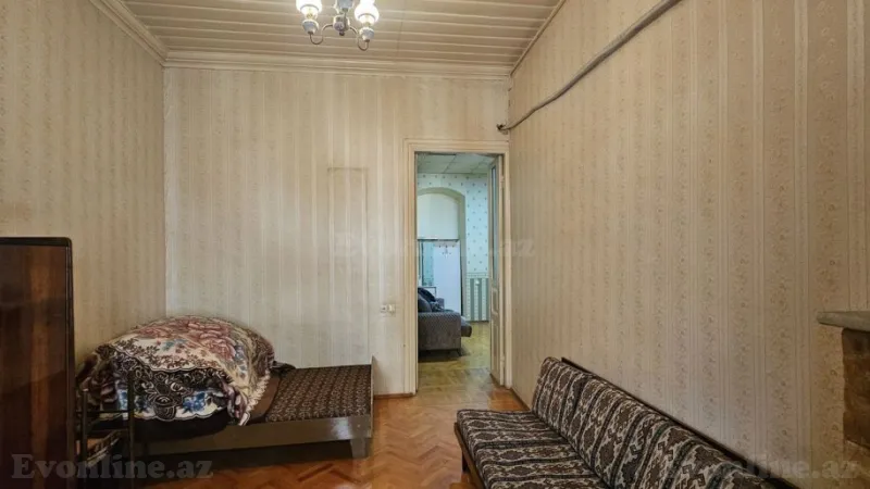 Satılır 3 otaqlı Mənzil Köhnə tikili 80 m² 28 May m. - şəkil 8