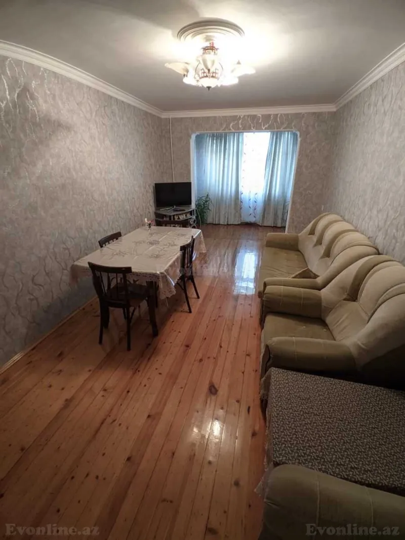 4 otaqlı Mənzil 100 m² Xalqlar Dostluğu m. Satılır