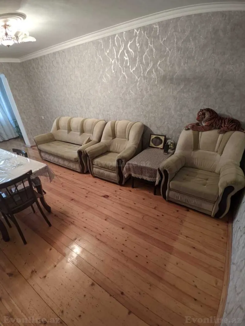 Satılır 4 otaqlı Mənzil Köhnə tikili 100 m² Xalqlar Dostluğu m. - şəkil 2