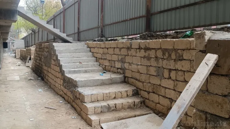 Satılır Obyekt 90 m² 28 May m. - şəkil 2