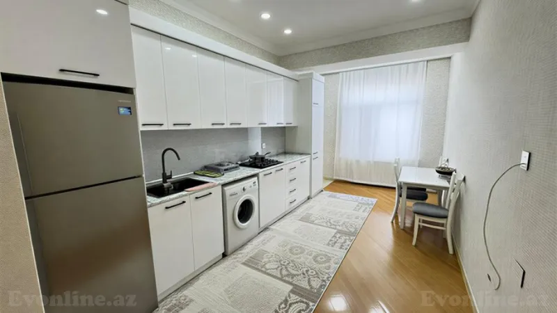 Kirayə verilir 2 otaqlı Mənzil Yeni tikili 100 m² Nərimanov r. - şəkil 2