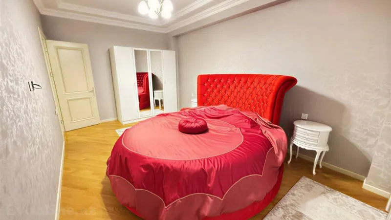 Kirayə verilir 2 otaqlı Mənzil Yeni tikili 100 m² Nərimanov r. - şəkil 3