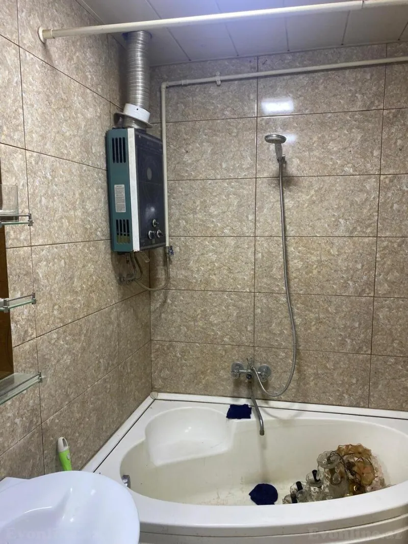 Satılır 2 otaqlı Mənzil Köhnə tikili 55 m² Nəsimi r. - şəkil 12