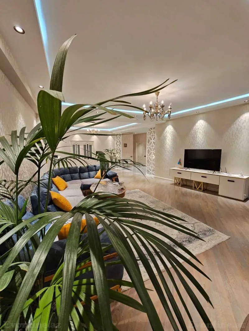 Satılır 3 otaqlı Mənzil Yeni tikili 180 m² Masazır - şəkil 5