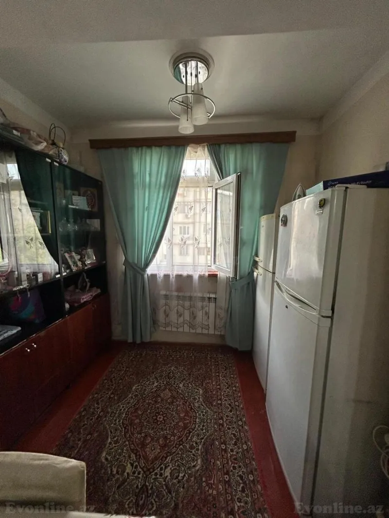 Satılır 3 otaqlı Mənzil Köhnə tikili 70 m² Əhmədli - şəkil 2