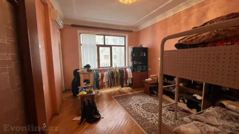 Satılır 4 otaqlı Mənzil Yeni tikili 214 m² Elmlər Akademiyası m. - şəkil 9