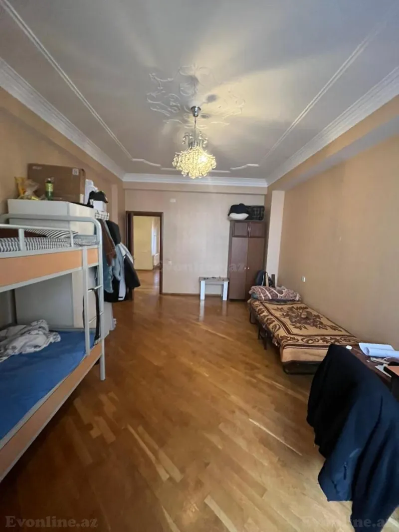 Satılır 4 otaqlı Mənzil Yeni tikili 214 m² Elmlər Akademiyası m. - şəkil 11