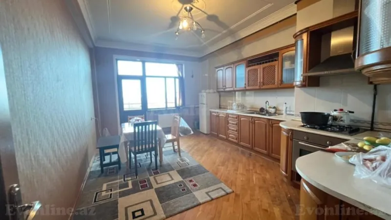 Satılır 4 otaqlı Mənzil Yeni tikili 214 m² Elmlər Akademiyası m. - şəkil 13