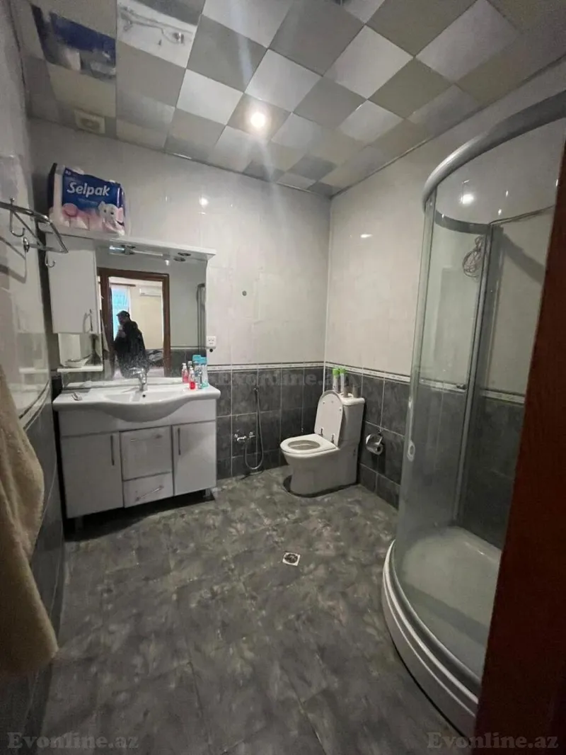 Satılır 4 otaqlı Mənzil Yeni tikili 214 m² Elmlər Akademiyası m. - şəkil 17