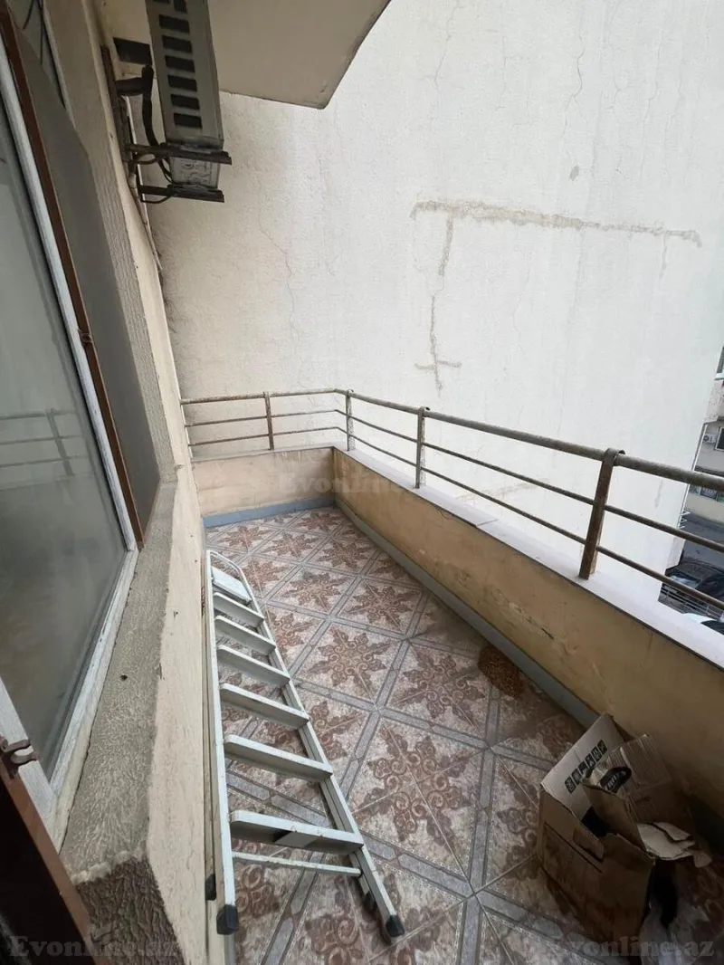Satılır 4 otaqlı Mənzil Yeni tikili 214 m² Elmlər Akademiyası m. - şəkil 20