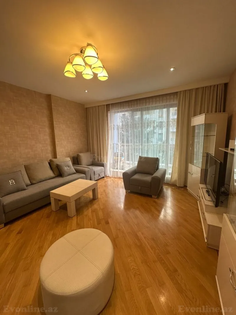 Kirayə verilir 3 otaqlı Mənzil Yeni tikili 140 m² Nəsimi r. - şəkil 3