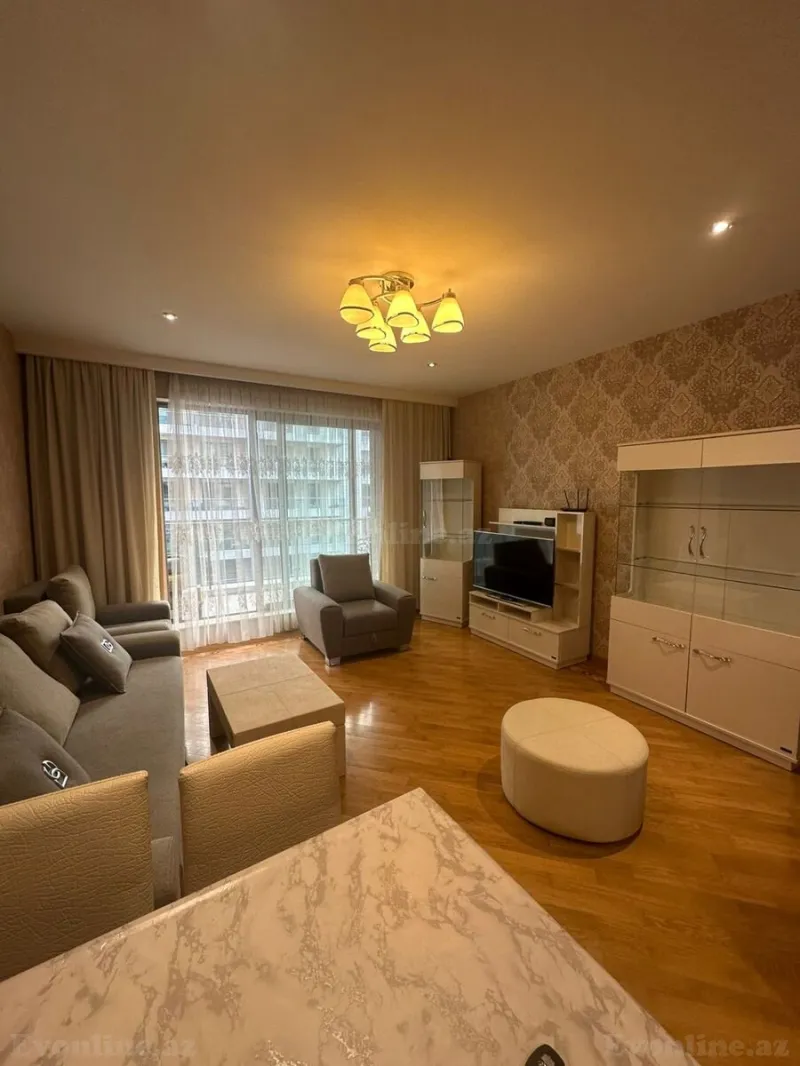 Kirayə verilir 3 otaqlı Mənzil Yeni tikili 140 m² Nəsimi r. - şəkil 4
