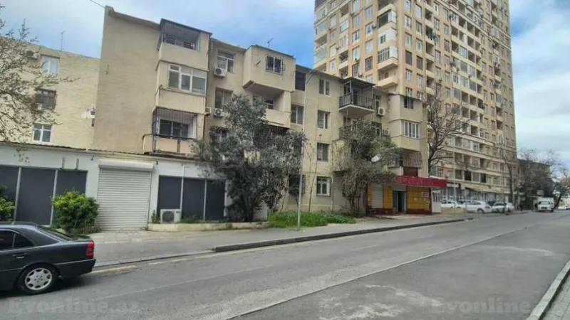 Satılır 1 otaqlı Mənzil Köhnə tikili 35 m² Yasamal - şəkil 3