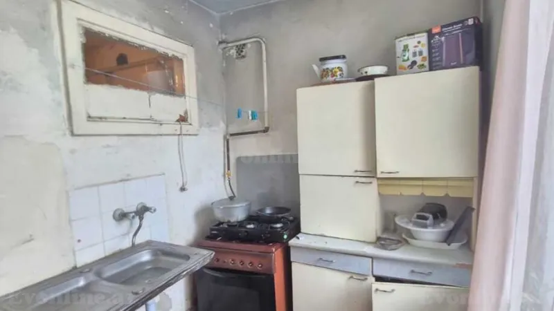 Satılır 1 otaqlı Mənzil Köhnə tikili 35 m² Yasamal - şəkil 13