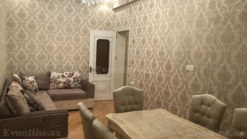 2 otaqlı Mənzil 82 m² 8 Noyabr m. Satılır