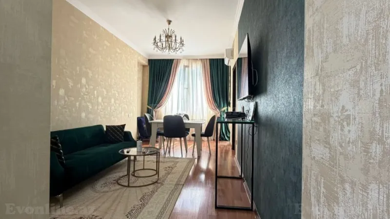 3 otaqlı Mənzil 68 m² 7-ci mikrorayon Satılır