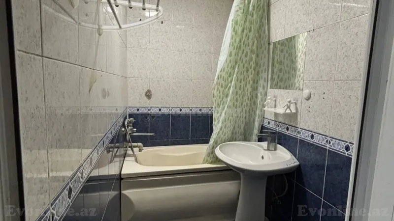 Kirayə verilir 2 otaqlı Mənzil Köhnə tikili 55 m² Neftçilər m. - şəkil 12