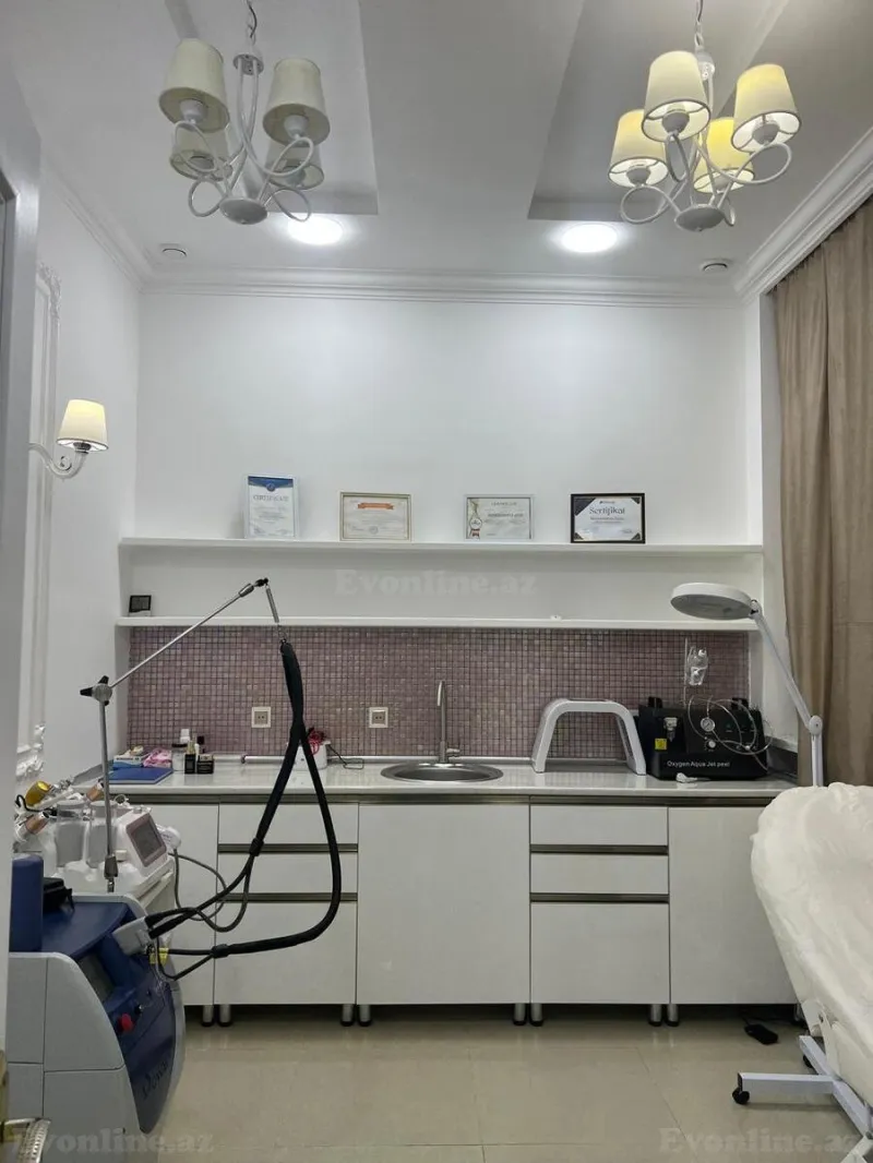 Satılır Obyekt 100 m² 8 Noyabr m. - şəkil 10