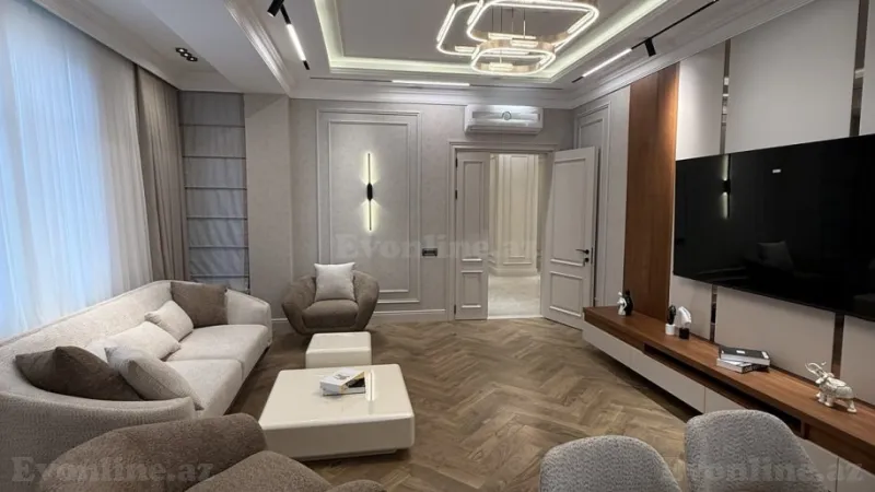 Satılır 4 otaqlı Mənzil Yeni tikili 166 m² Elmlər Akademiyası m. - şəkil 3