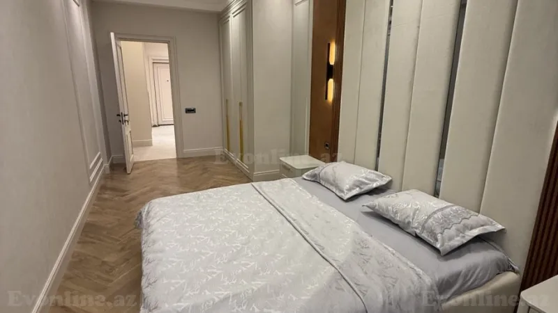 Satılır 4 otaqlı Mənzil Yeni tikili 166 m² Elmlər Akademiyası m. - şəkil 8
