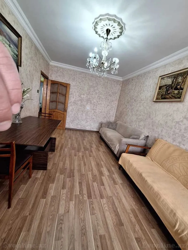 Satılır 2 otaqlı Mənzil Köhnə tikili 55 m² Yeni Yasamal - şəkil 3
