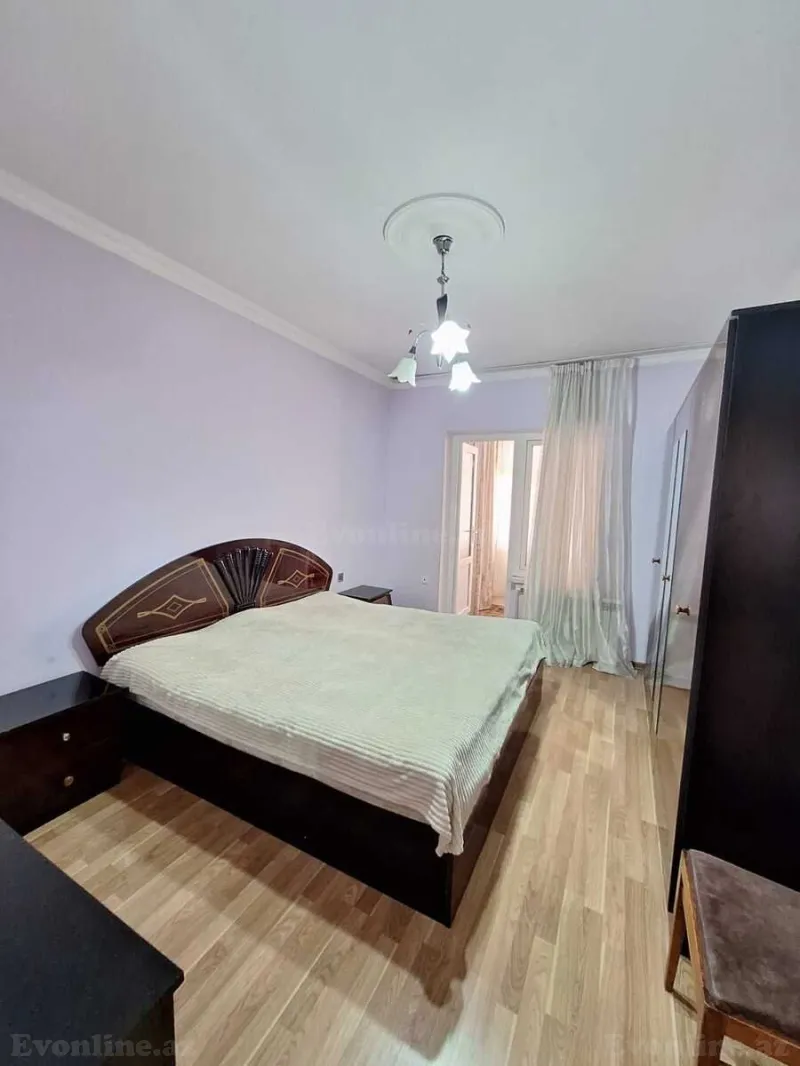 Satılır 2 otaqlı Mənzil Köhnə tikili 55 m² Yeni Yasamal - şəkil 4