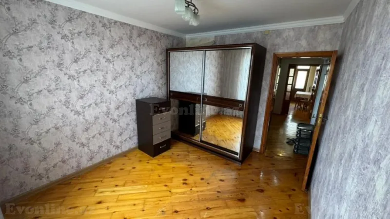 Kirayə verilir 2 otaqlı Mənzil Köhnə tikili 70 m² Əhmədli m. - şəkil 3