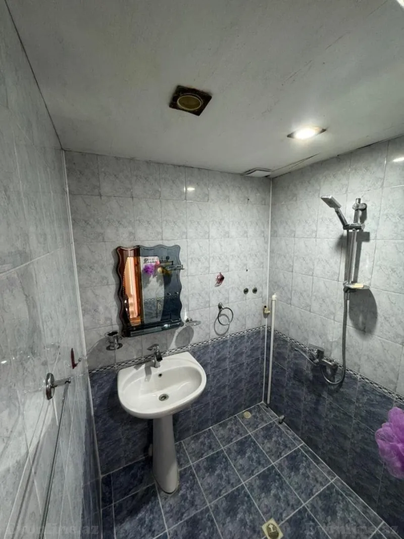 Kirayə verilir 2 otaqlı Mənzil Köhnə tikili 70 m² Əhmədli m. - şəkil 4
