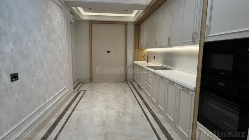 Satılır 4 otaqlı Mənzil Yeni tikili 186 m² Elmlər Akademiyası m. - şəkil 7