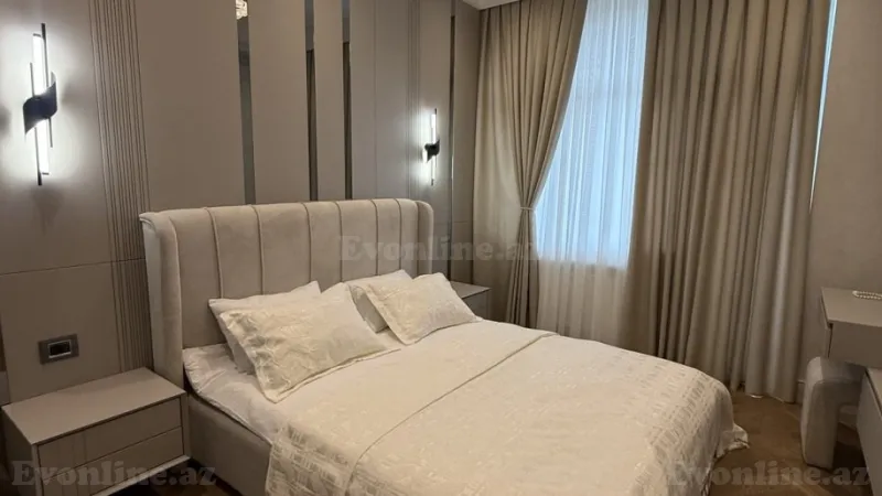 Satılır 4 otaqlı Mənzil Yeni tikili 186 m² Elmlər Akademiyası m. - şəkil 9