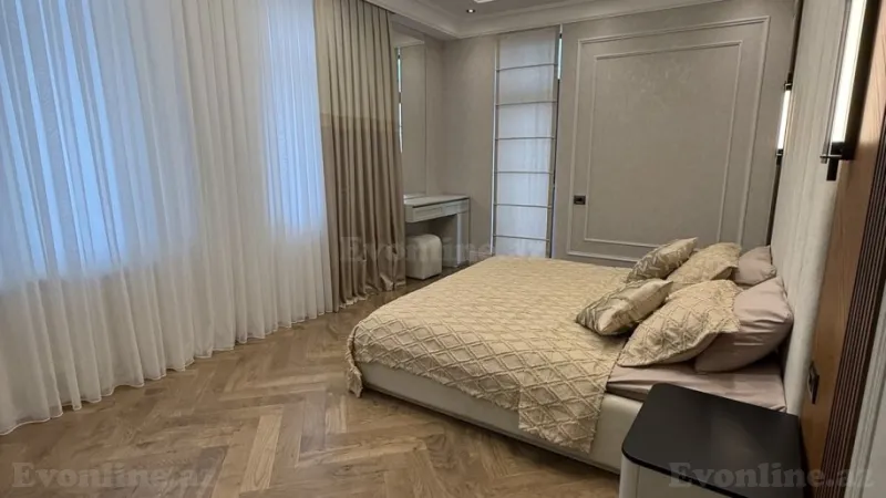 Satılır 4 otaqlı Mənzil Yeni tikili 186 m² Elmlər Akademiyası m. - şəkil 10