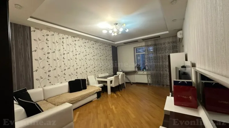 3 otaqlı Mənzil 117 m² Nəriman Nərimanov m. Satılır