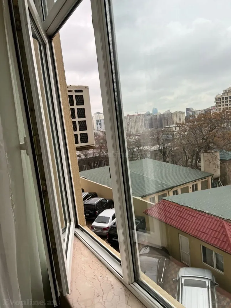 Kirayə verilir 3 otaqlı Mənzil Yeni tikili 135 m² Yasamal - şəkil 8
