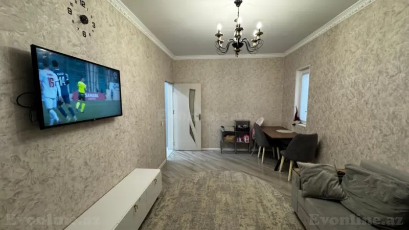 Satılır 2 otaqlı Mənzil Köhnə tikili 41 m² 7-ci mikrorayon - şəkil 3