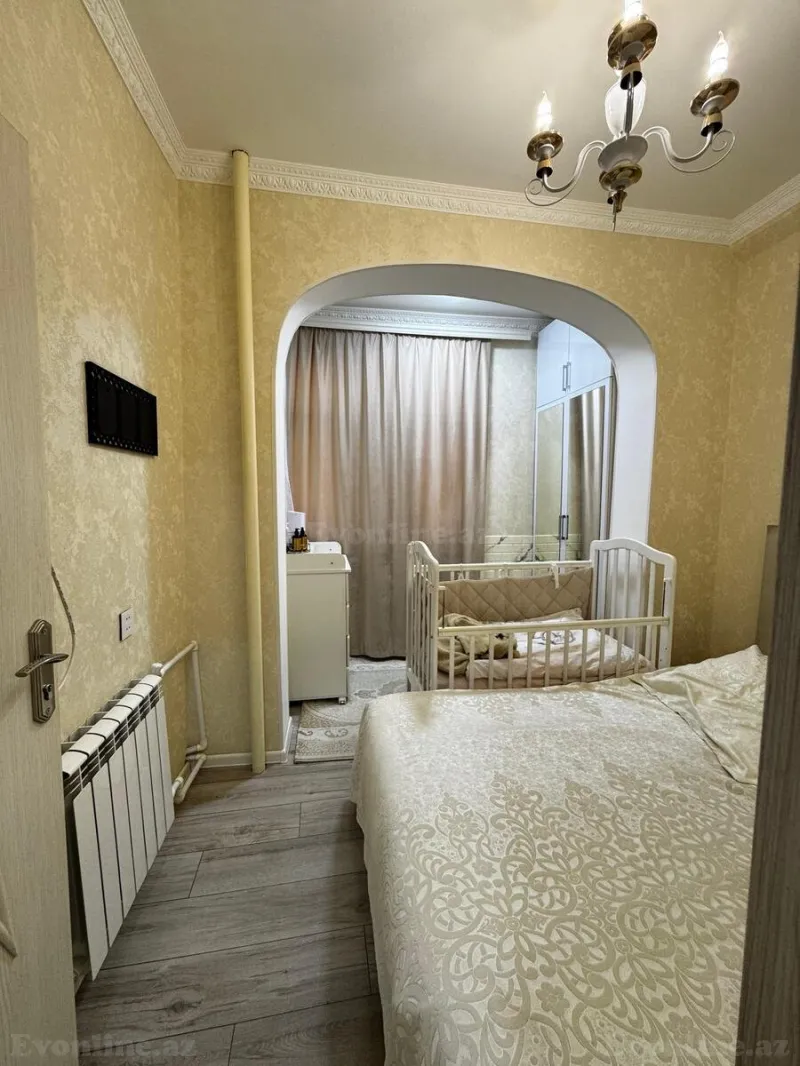 Satılır 2 otaqlı Mənzil Köhnə tikili 41 m² 7-ci mikrorayon - şəkil 6