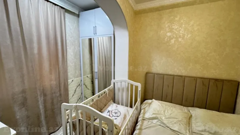 Satılır 2 otaqlı Mənzil Köhnə tikili 41 m² 7-ci mikrorayon - şəkil 8