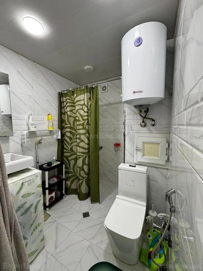 Satılır 2 otaqlı Mənzil Köhnə tikili 41 m² 7-ci mikrorayon - şəkil 16