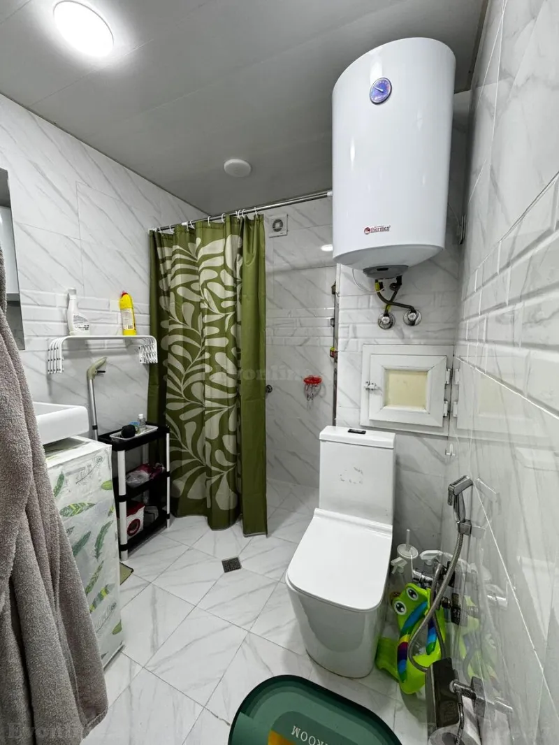Satılır 2 otaqlı Mənzil Köhnə tikili 41 m² 7-ci mikrorayon - şəkil 18
