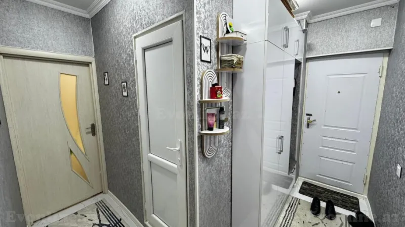 Satılır 2 otaqlı Mənzil Köhnə tikili 41 m² 7-ci mikrorayon - şəkil 19