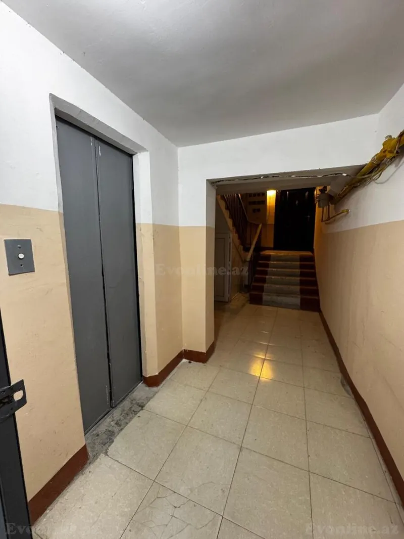 Satılır 2 otaqlı Mənzil Köhnə tikili 41 m² 7-ci mikrorayon - şəkil 22